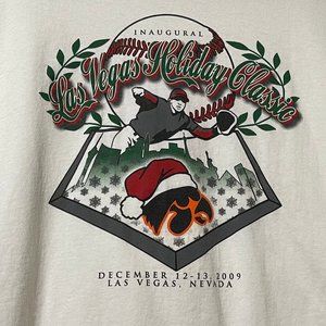 Gildan Heavy Cotton size XL 2009 Inaugural Las Vegas Holiday Classic T-shirt